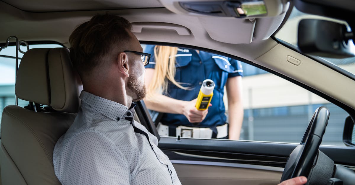 Was die Polizei bei der Fahrzeugkontrolle in Deutschland prüft